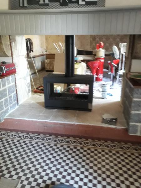 Poêle à bois Aaron de chez INVICTA